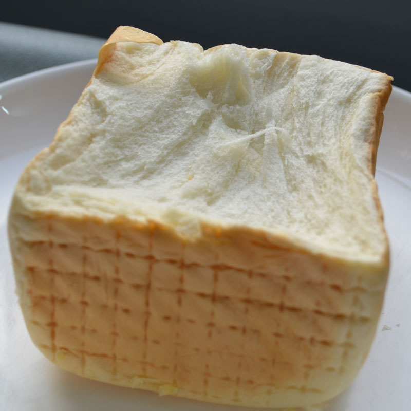 How Can Non-dairy Creamer Enhance Your Dessert Experience?
